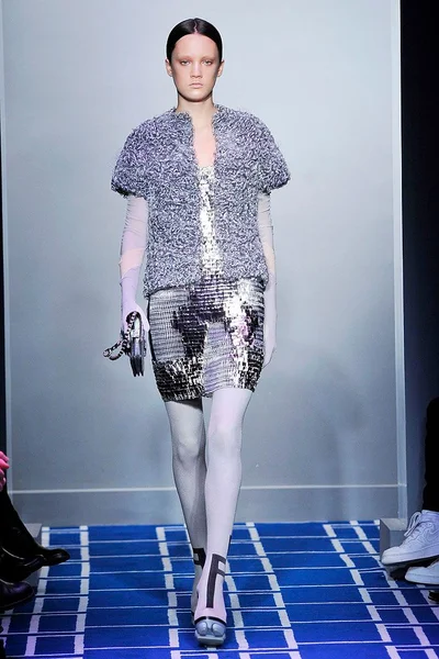 Look 35